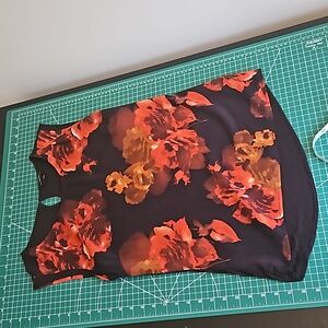 the limited red abstact floral top size medium